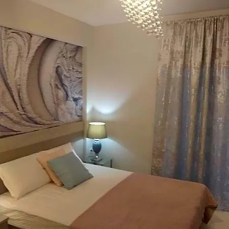 Divine Luxury Hotel 4*