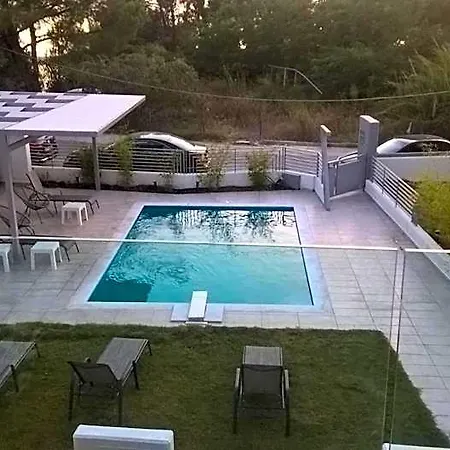 Divine Luxury Hotel 4*