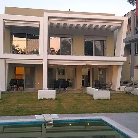 Divine Luxury 4* Koufós